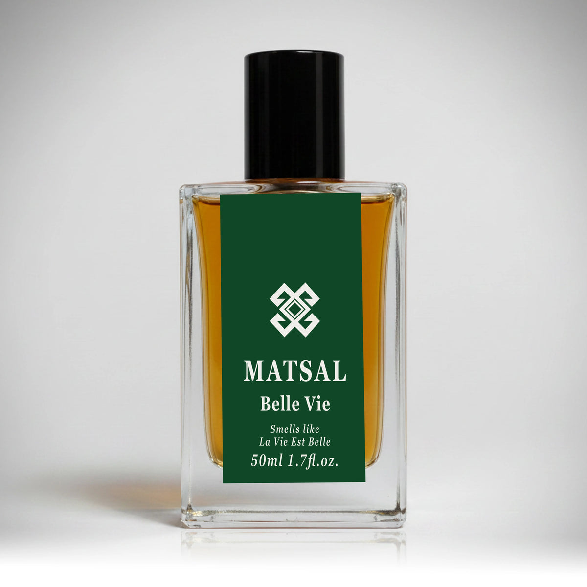 Best long-lasting perfume for women in Pakistan – Belle Vie. Pear, iris, and warm praline. 10+ hrs.